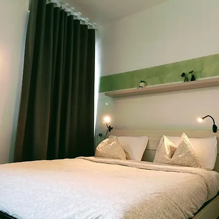 Apartments Fewo شقة